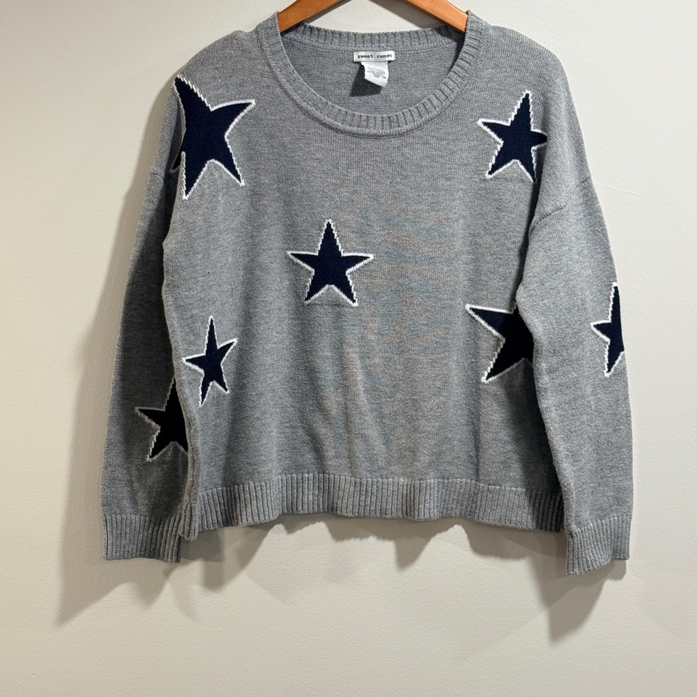 Sweet Romeo Women's Heather Gray Sweater with Dark‎ Blue Stars Size L